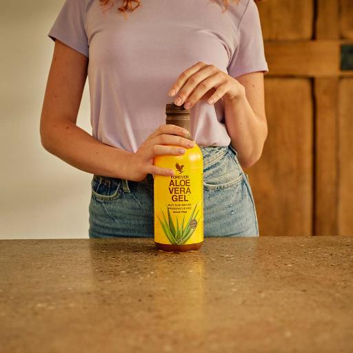 https://cdn.foreverliving.com/content/products/images/forever_aloe_vera_gel__pd_main_512_X_512_1740159307691.jpg